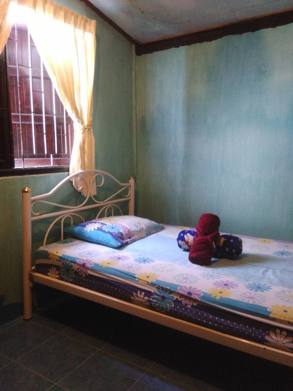 Patchaya Guesthouse アムパワー エクステリア 写真
