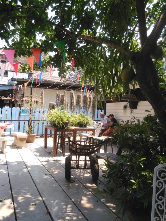 Patchaya Guesthouse アムパワー エクステリア 写真